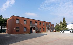 Comfort Housing Apartments